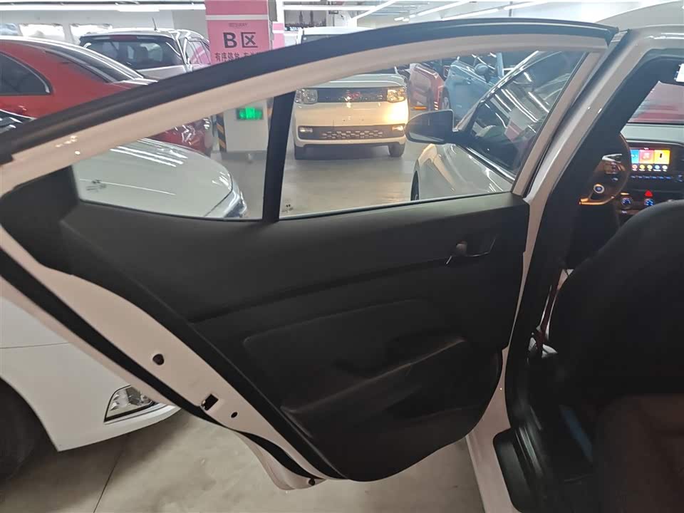 Hyundai Lead