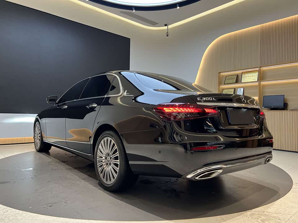 Mercedes-Benz E-class Mercedes-Benz E-class