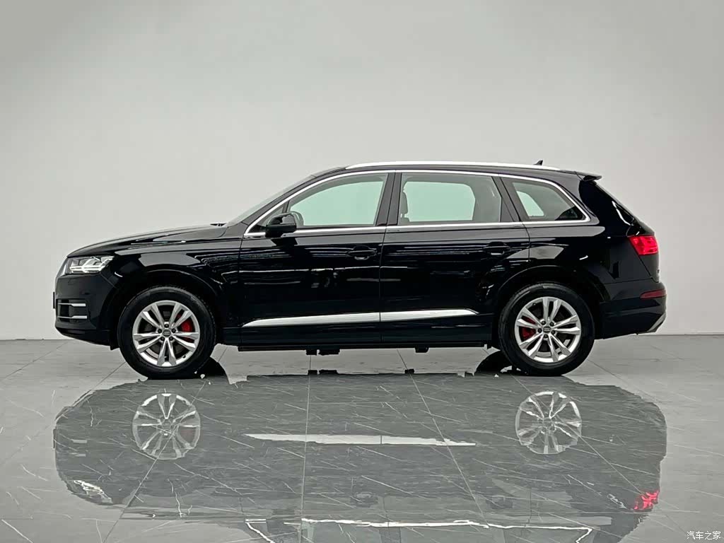 Audi Q7, 2020 3