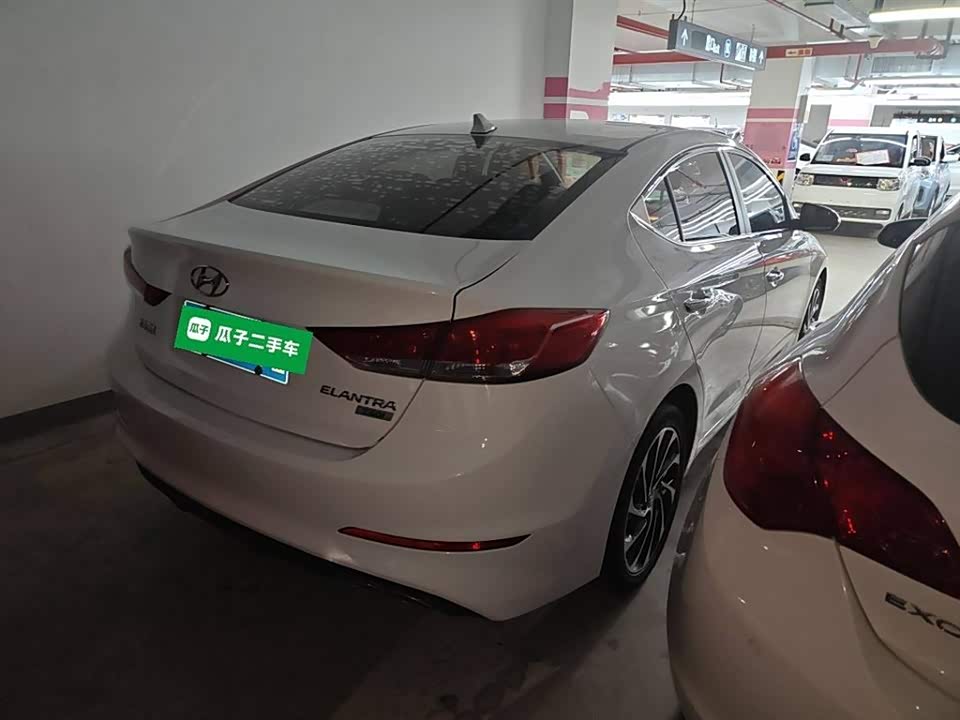 Hyundai Lead