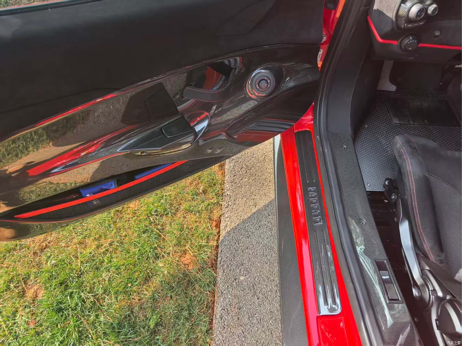 Ferrari 488, 2019 9