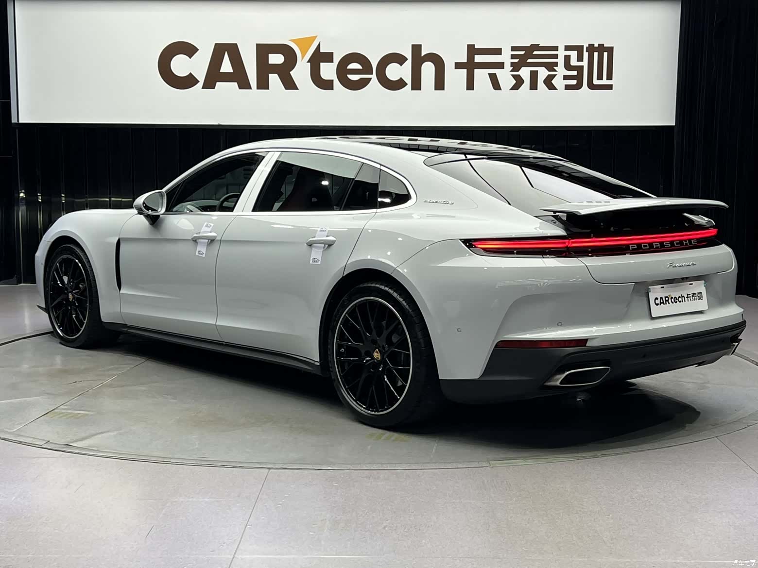 Porsche Panamera, 2024 все фото