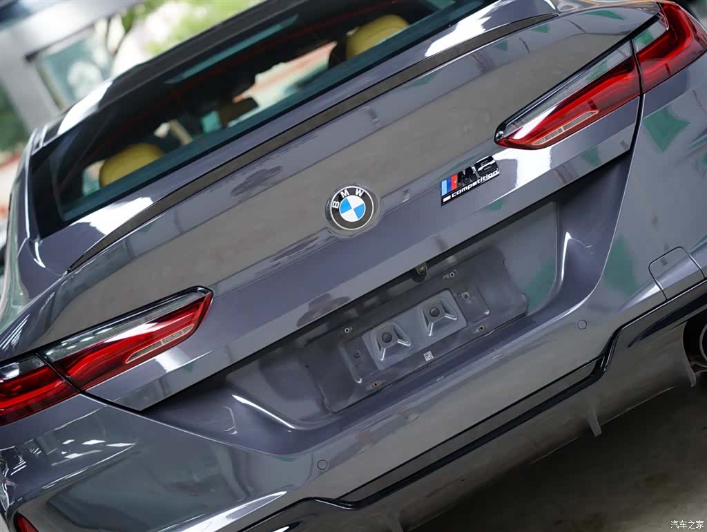 BMW M8, 2021 9