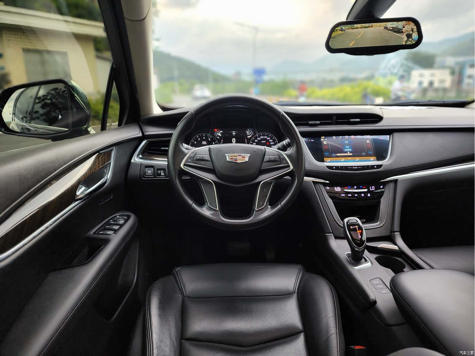 Cadillac XT5, 2018 13