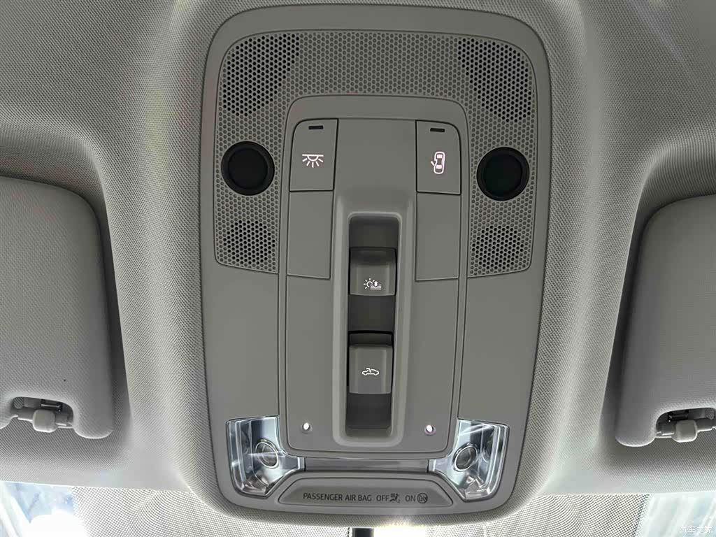 Audi Q3, 2023 8