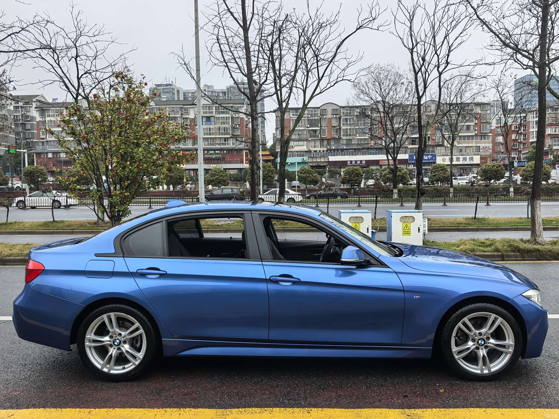 BMW 3 Series, 2019 все фото