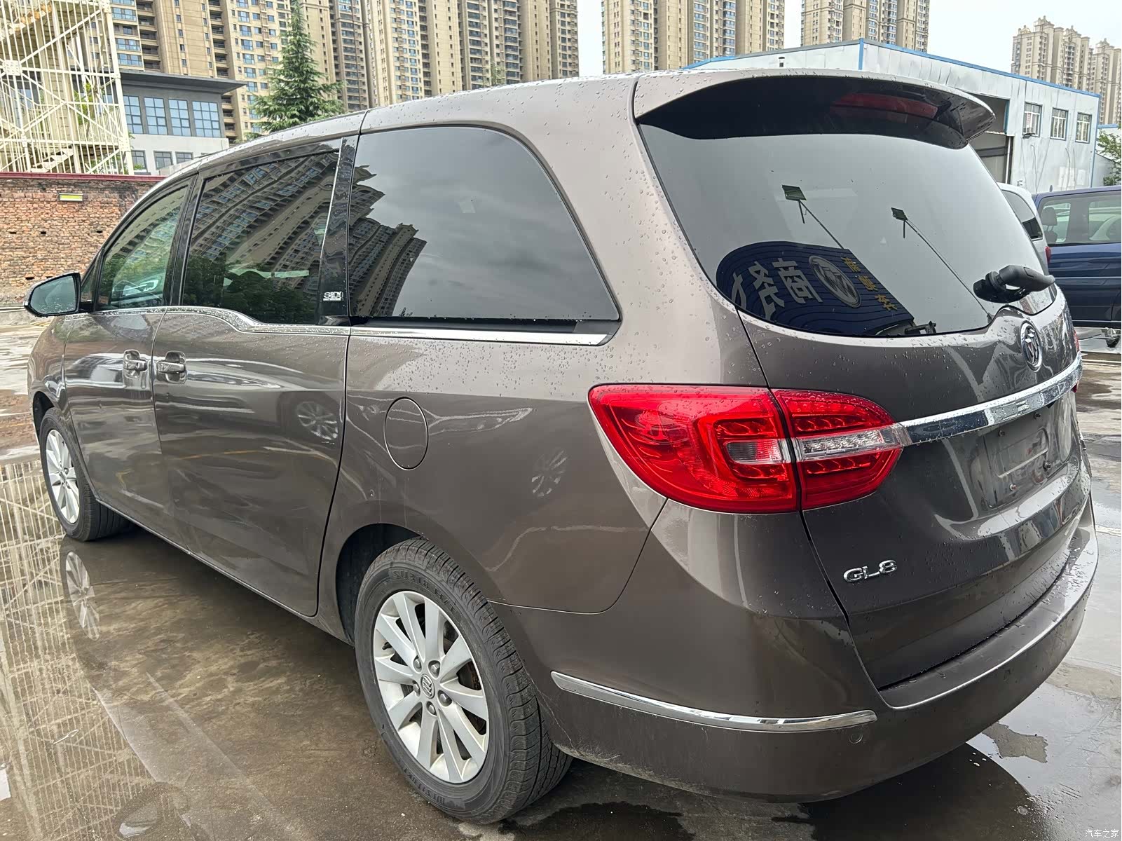 Buick GL8, 2016 11