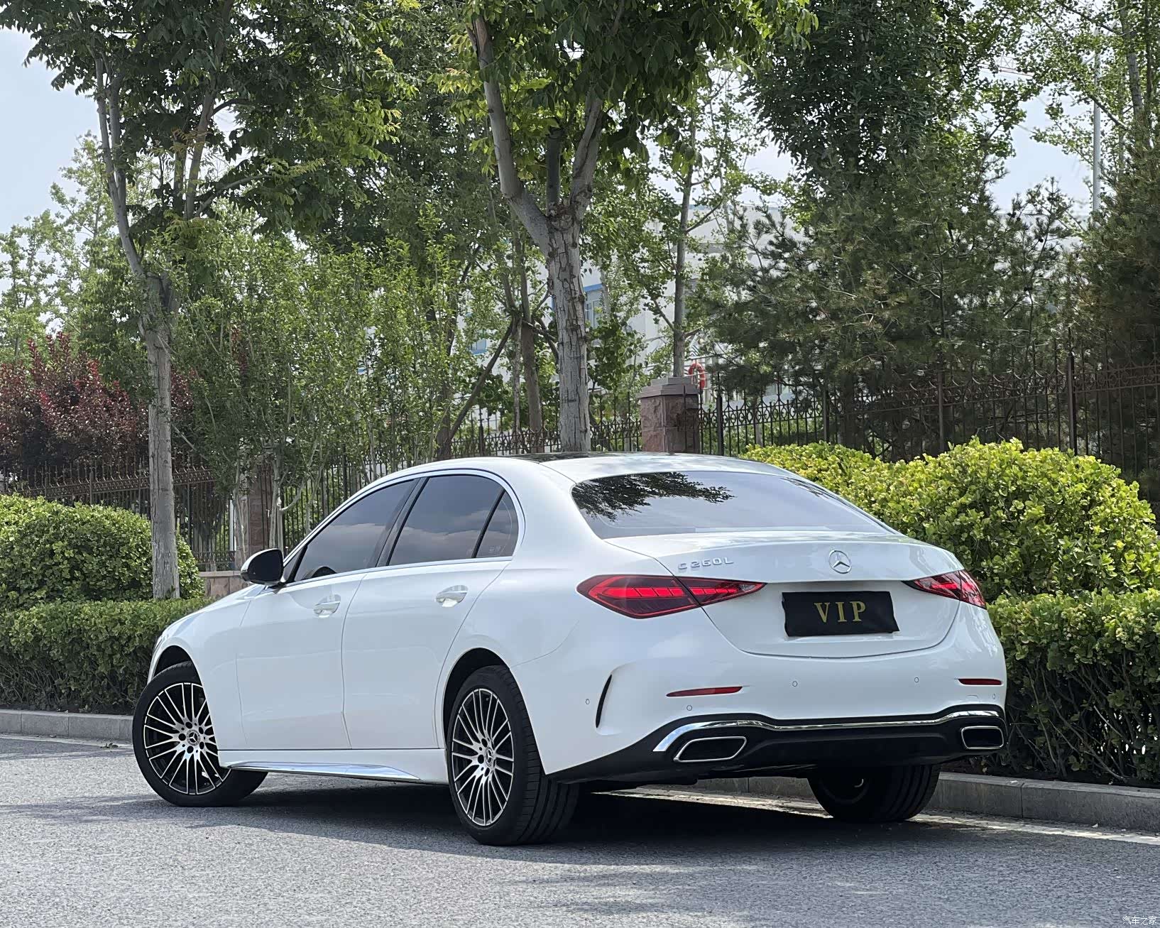 Mercedes-Benz C-Class, 2026 4