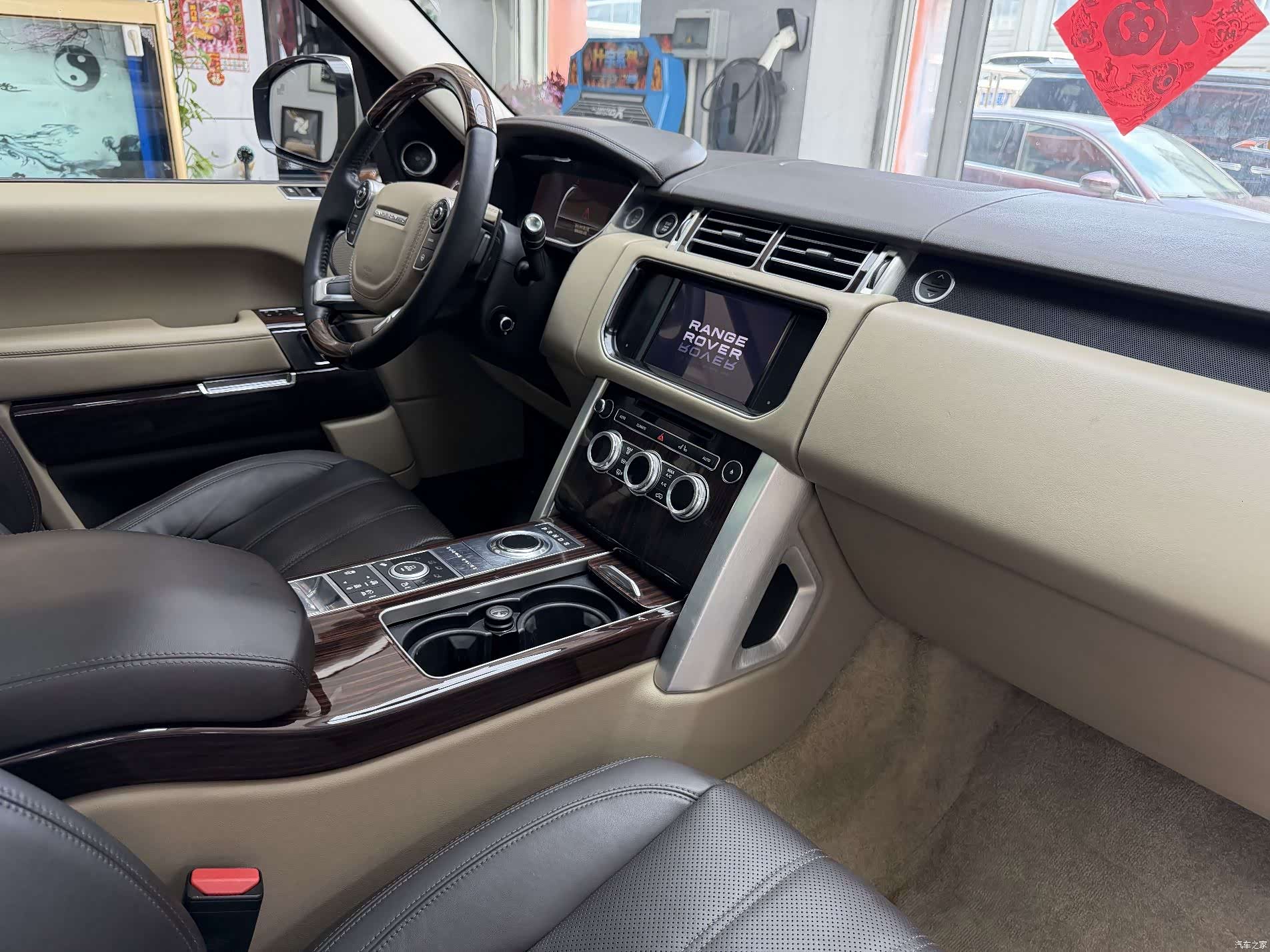 Land Rover Range Rover, 2013 8