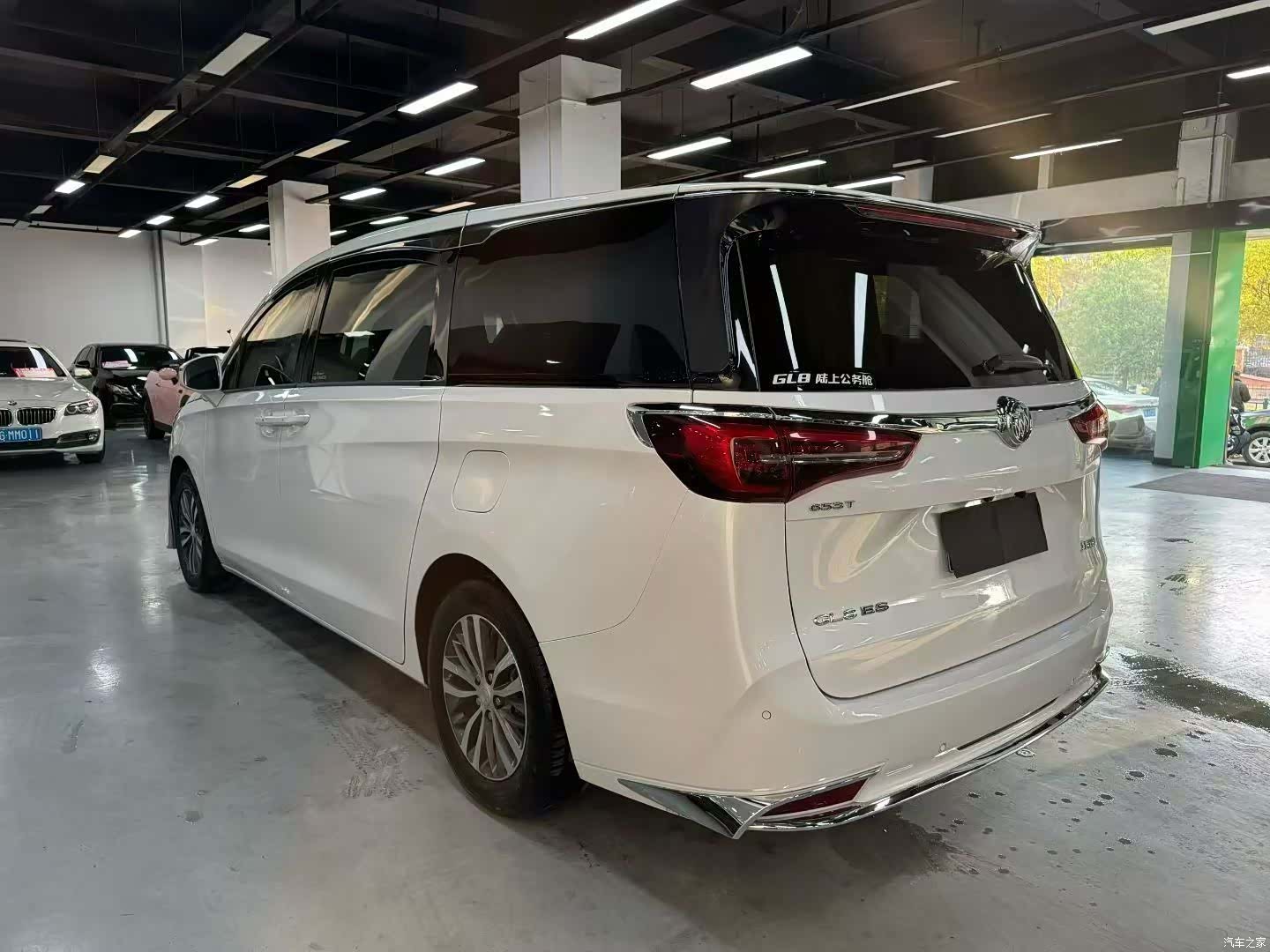 Buick GL8, 2021 6