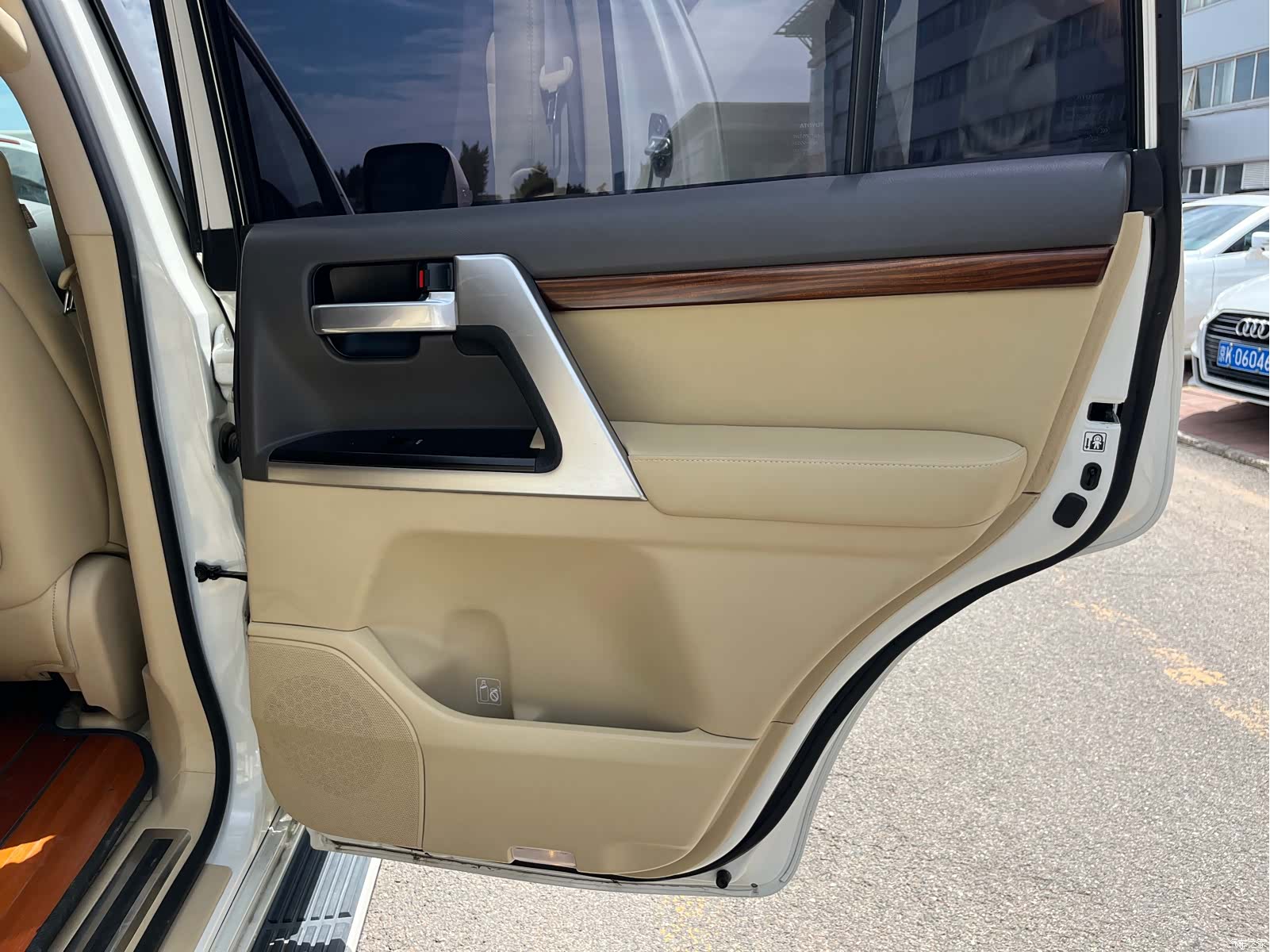 Toyota Land Cruiser, 2017 27