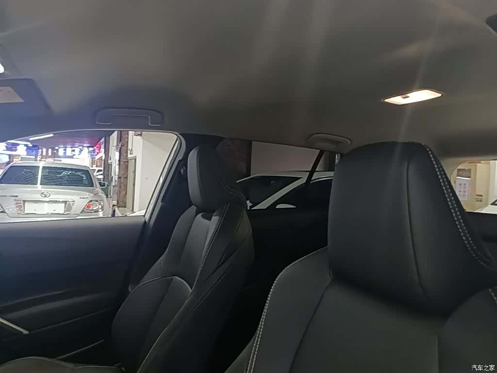 Toyota Frontlander, 2025 18