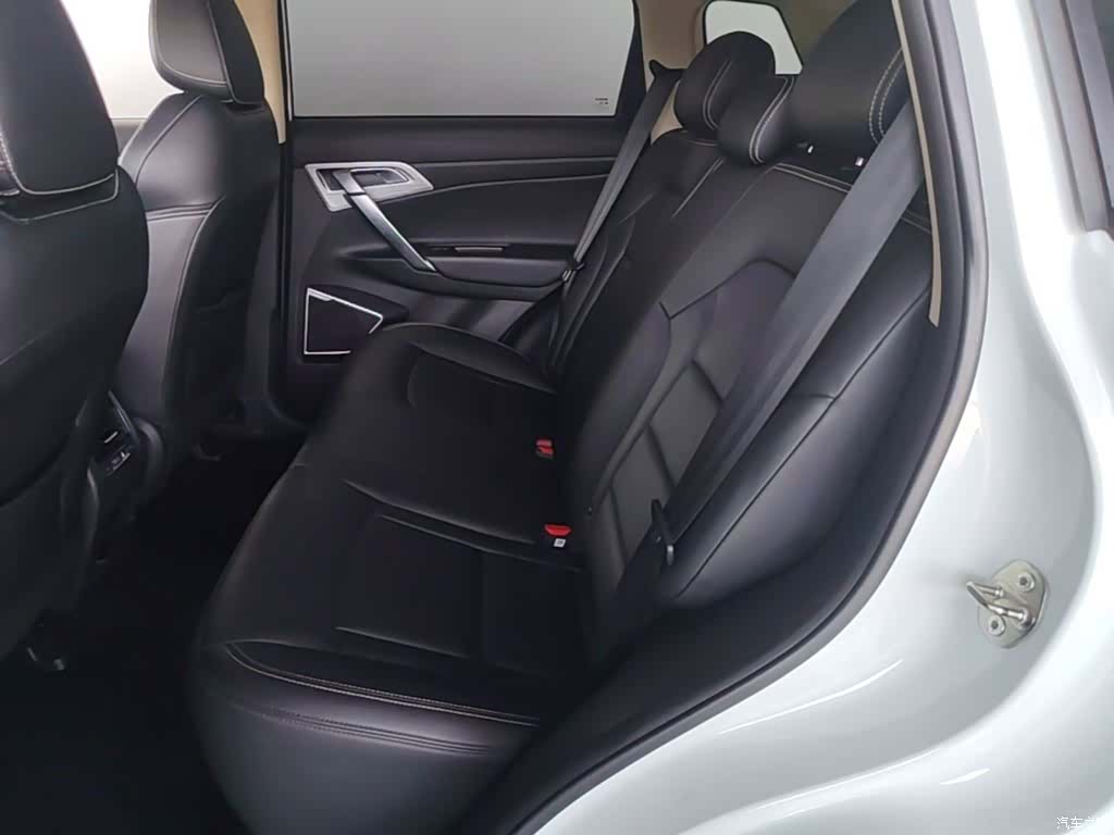 Geely Boyue, 2021 17