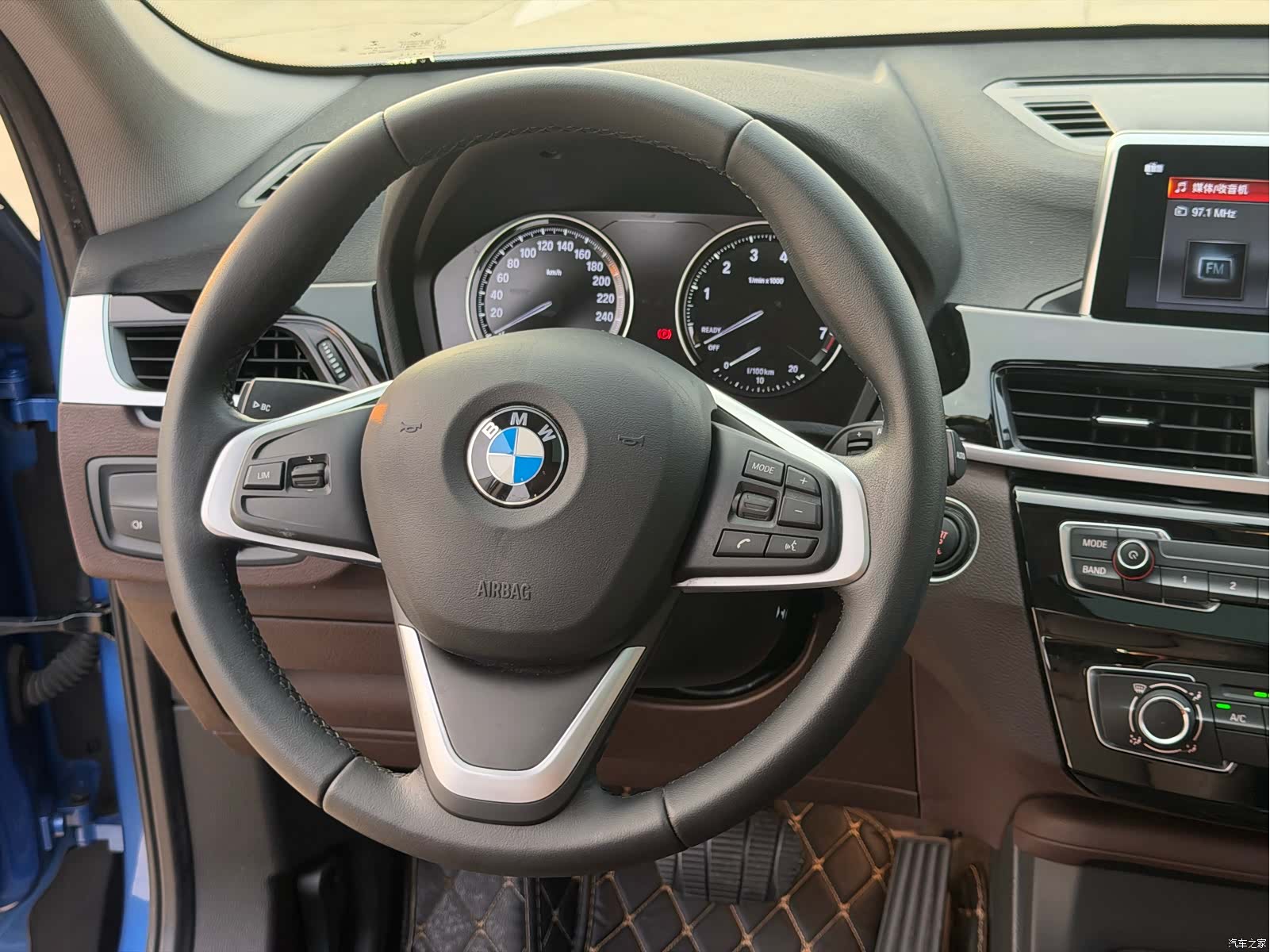 BMW X1, 2020 13