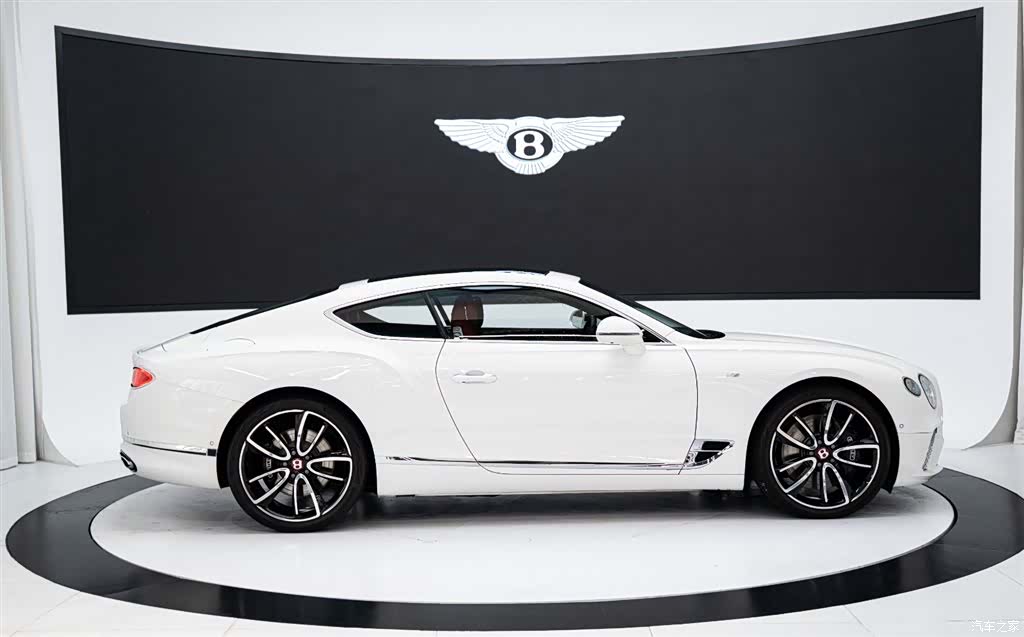 Bentley Continental GT, 2022 7