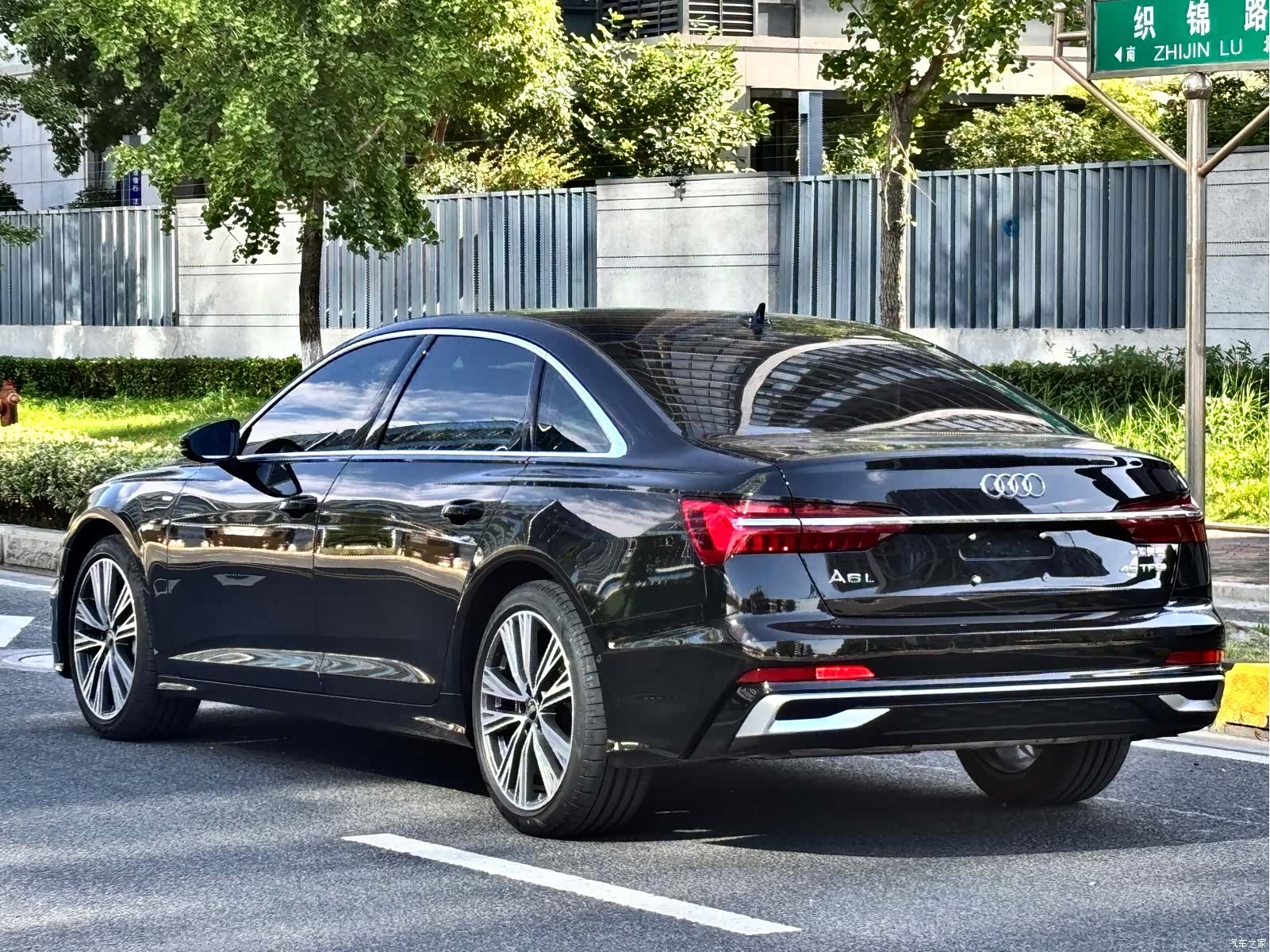 Audi A6L, 2025 все фото