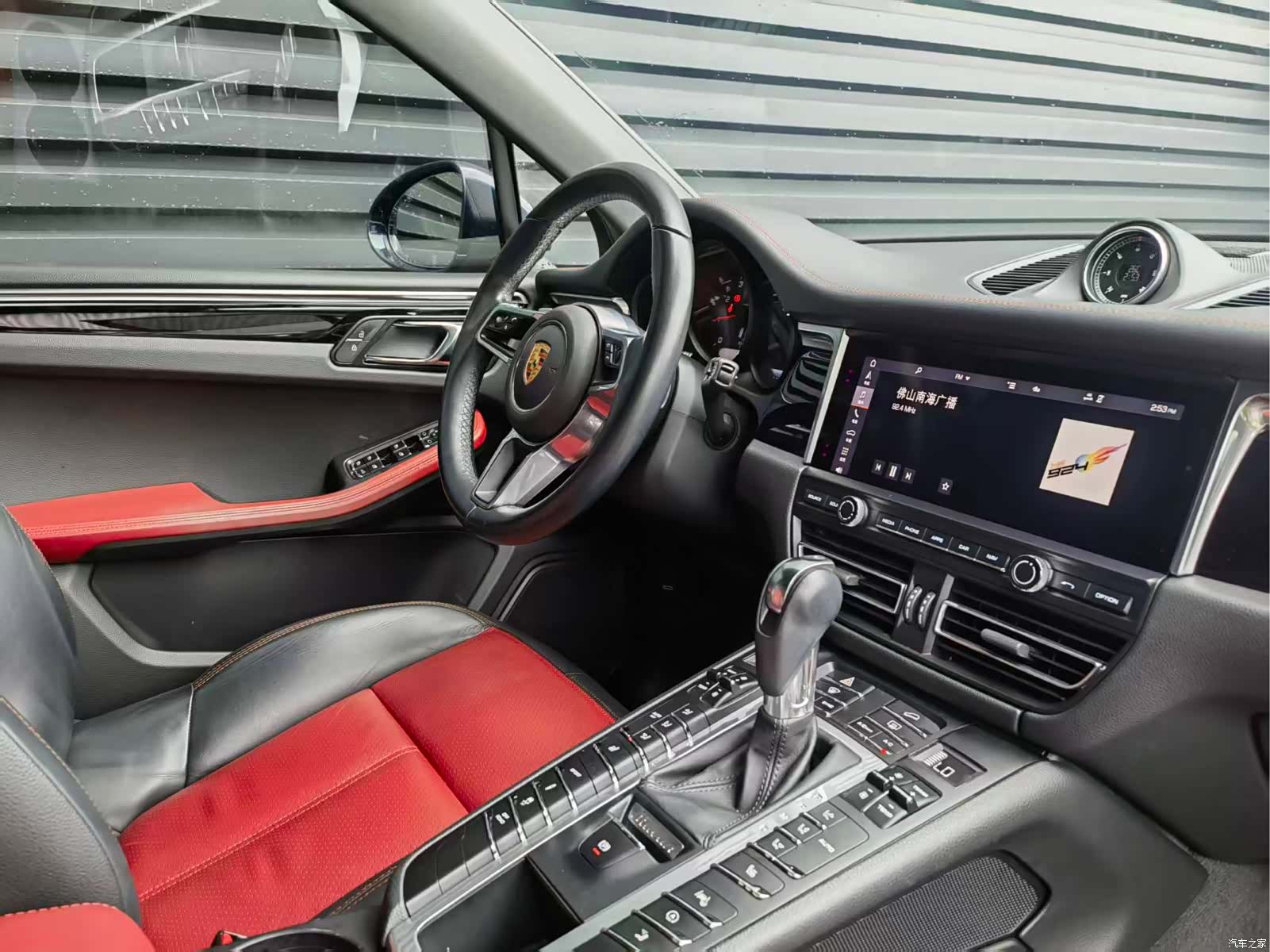 Porsche Macan, 2021 3