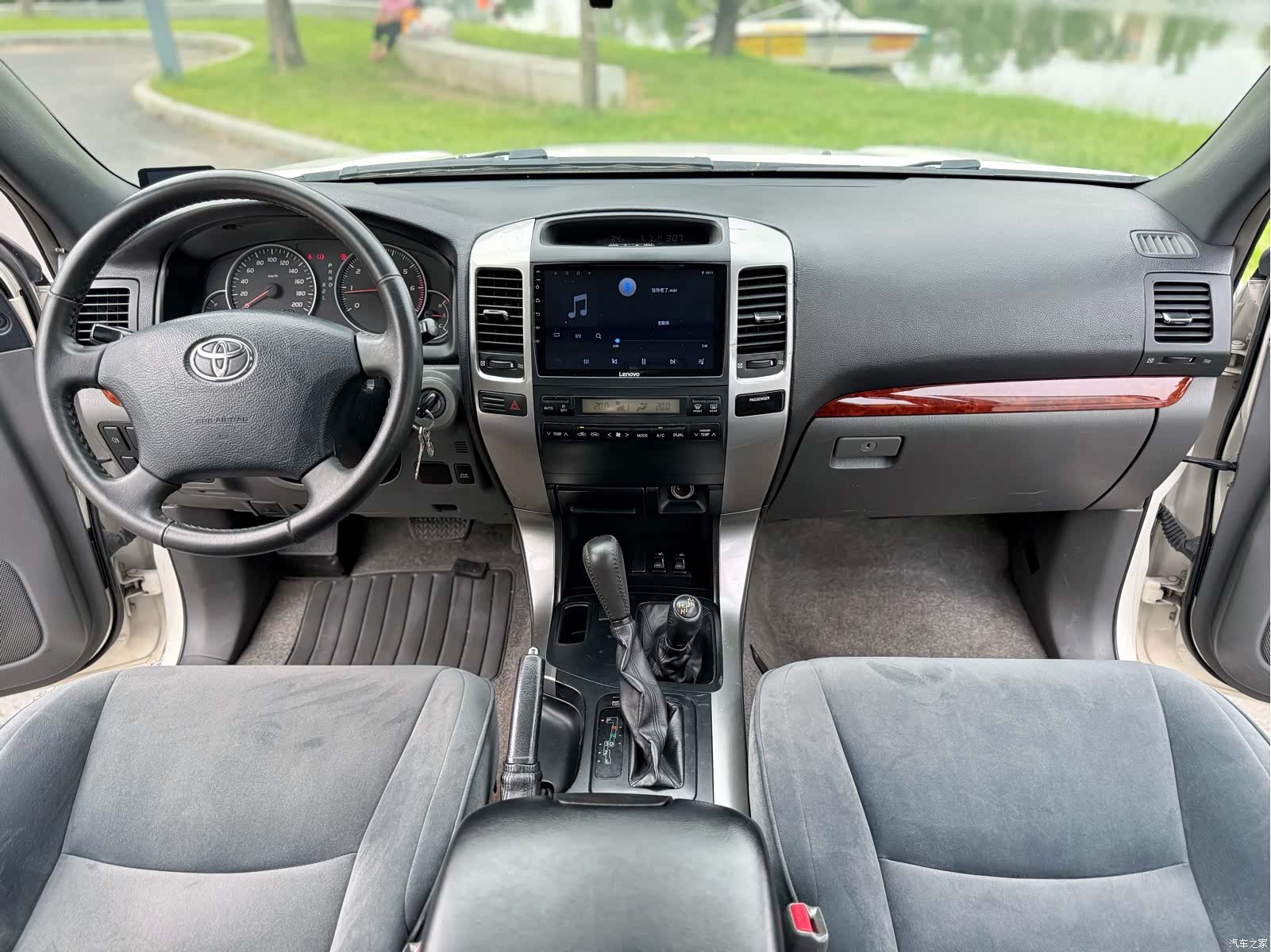 Toyota Prado, 2004 9