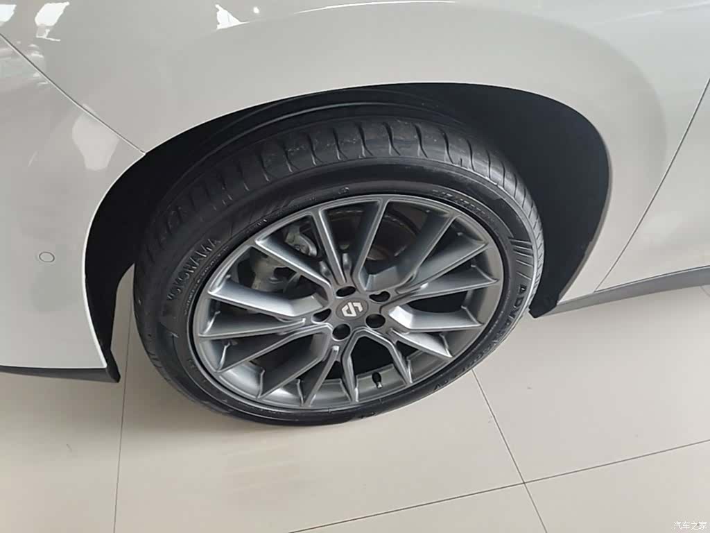 Leapmotor C10, 2025 23