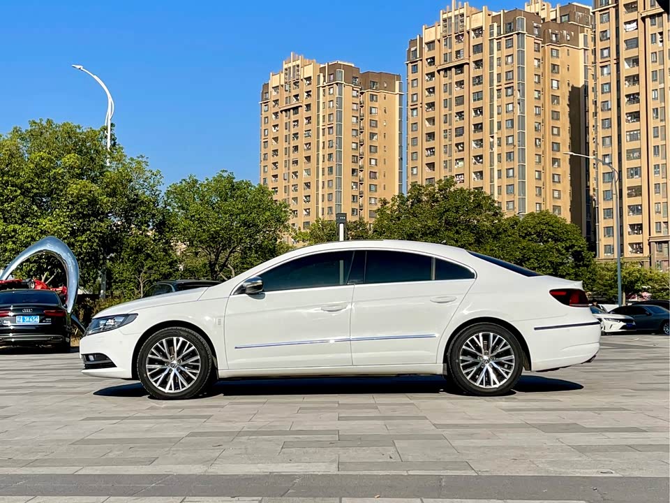 Volkswagen CC