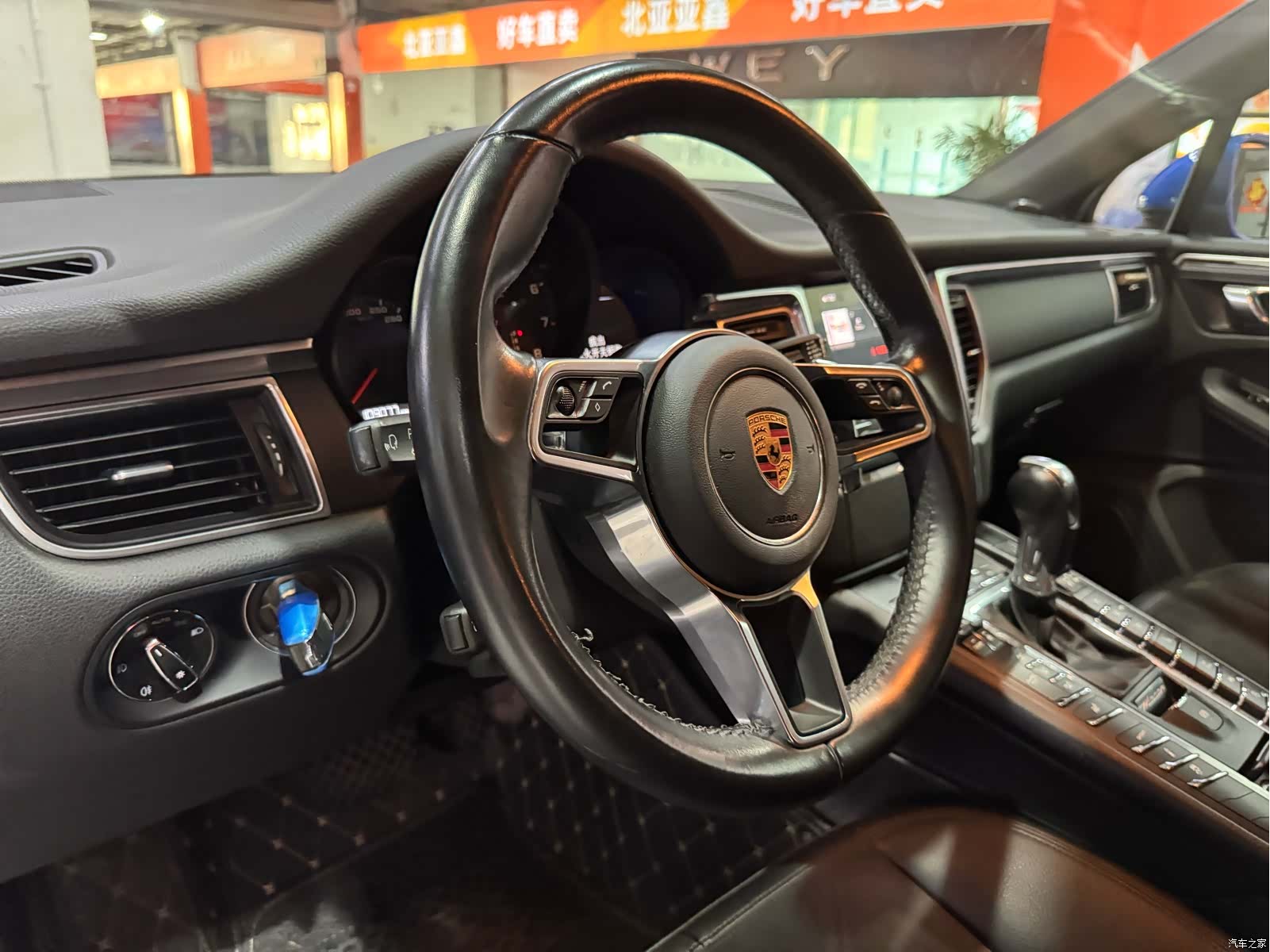 Porsche Macan, 2017 12
