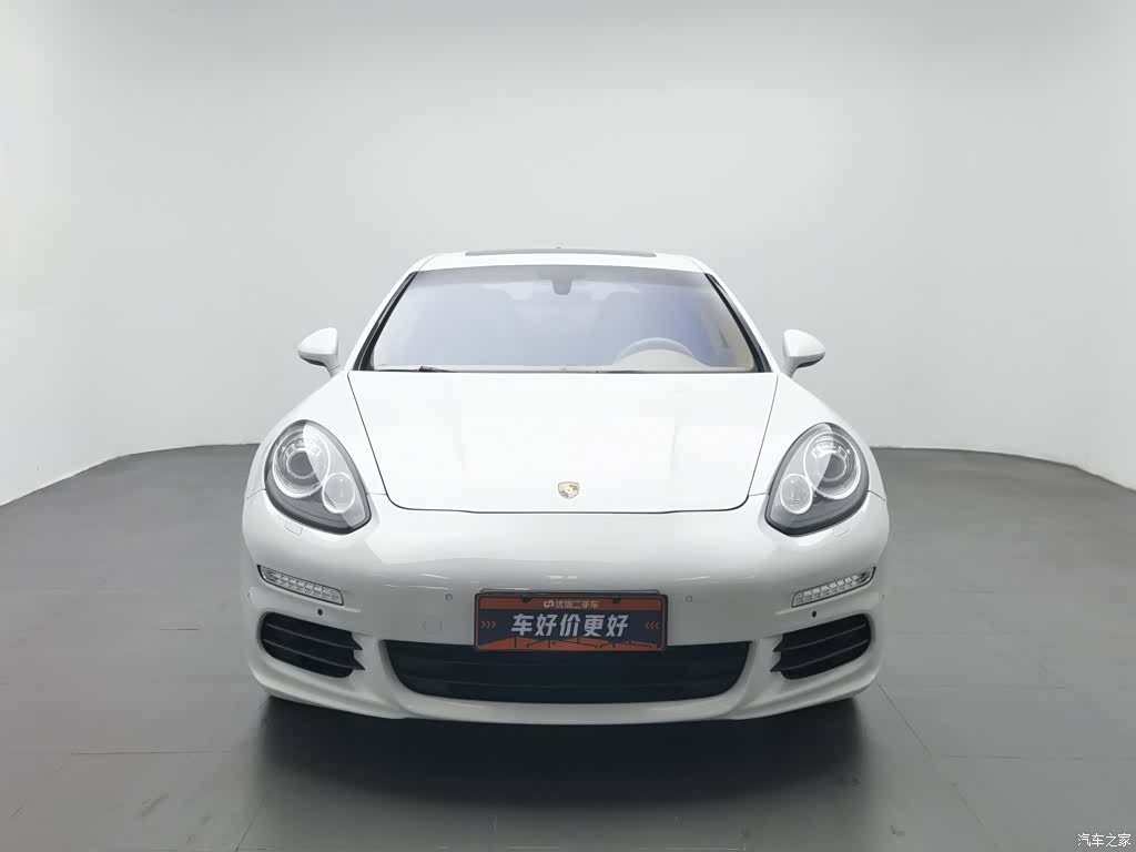 Porsche Panamera, 2014 3