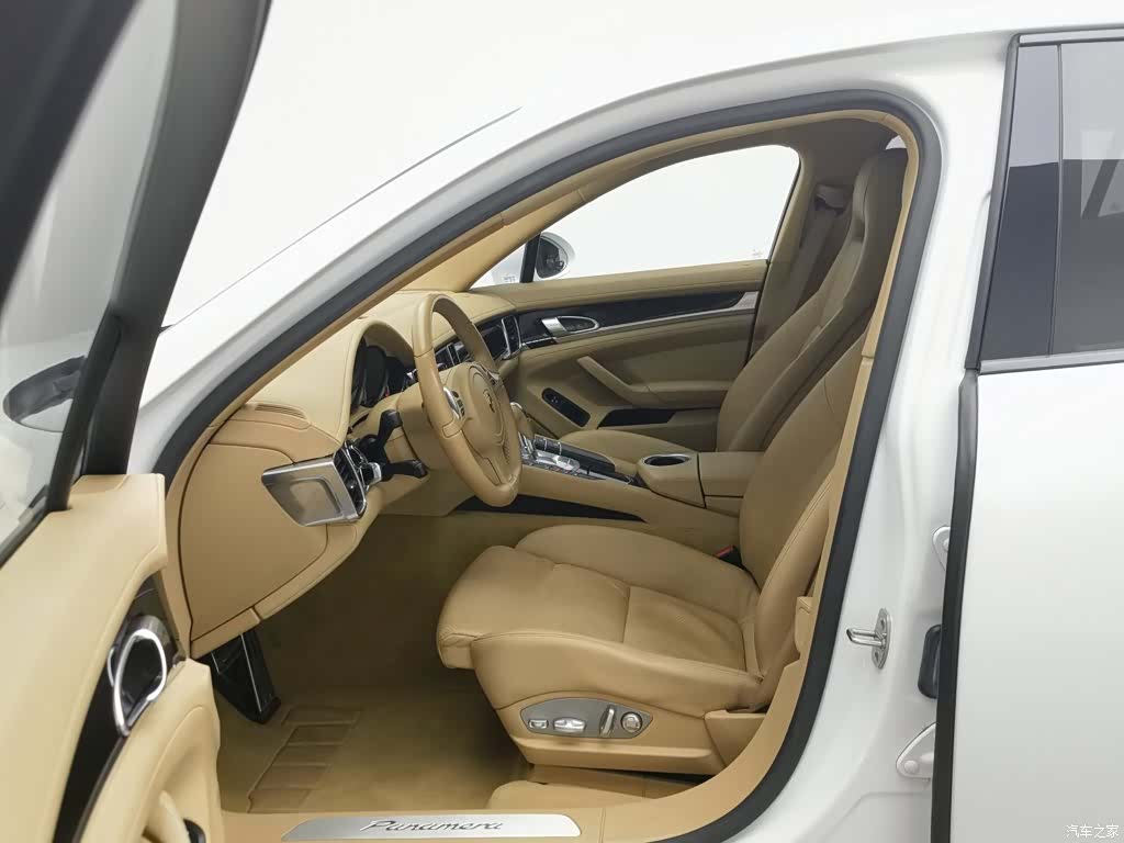 Porsche Panamera, 2014 10