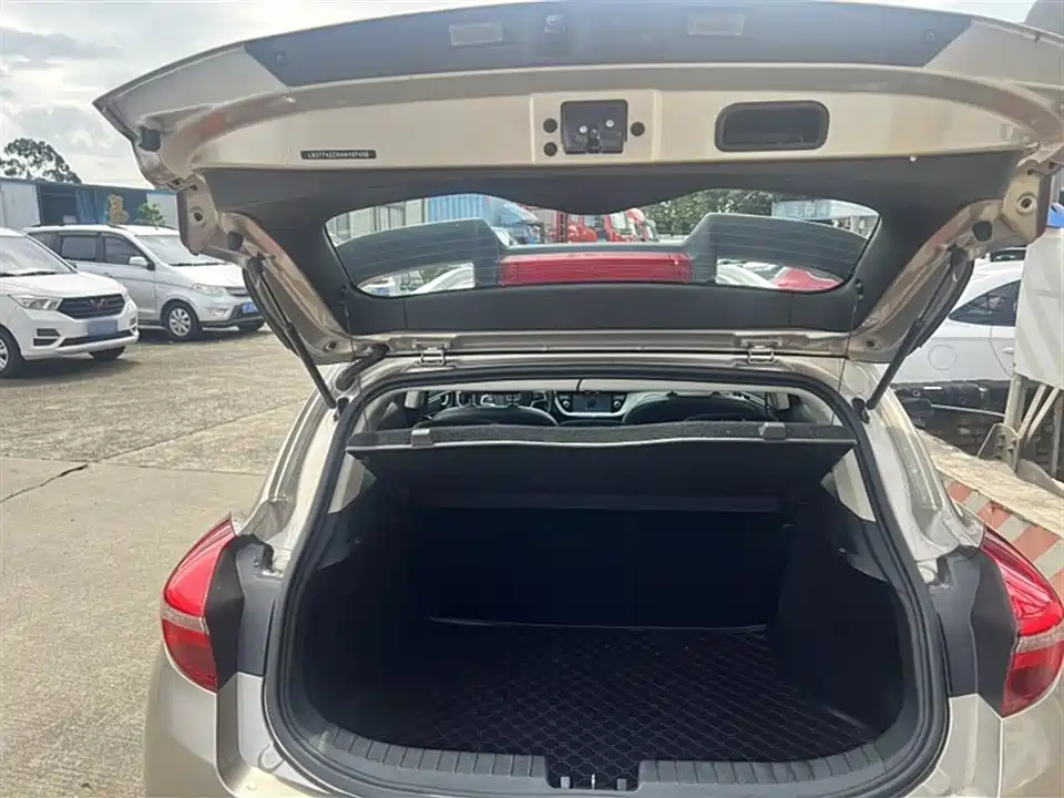 Geely Emgrand GS Geely Emgrand GS