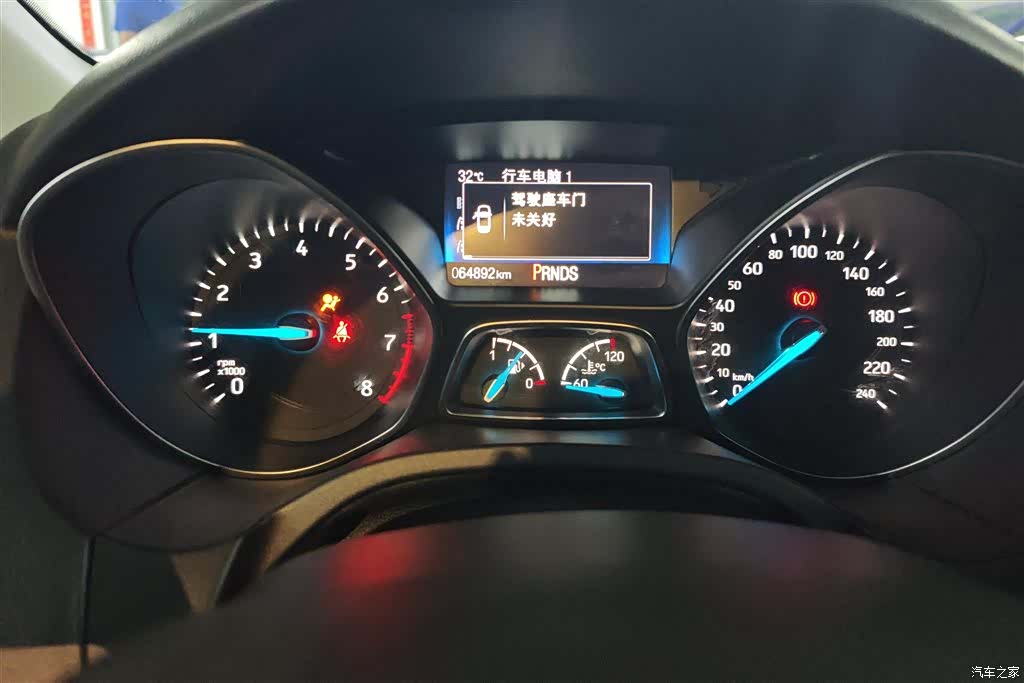 Ford Focus, 2017 14