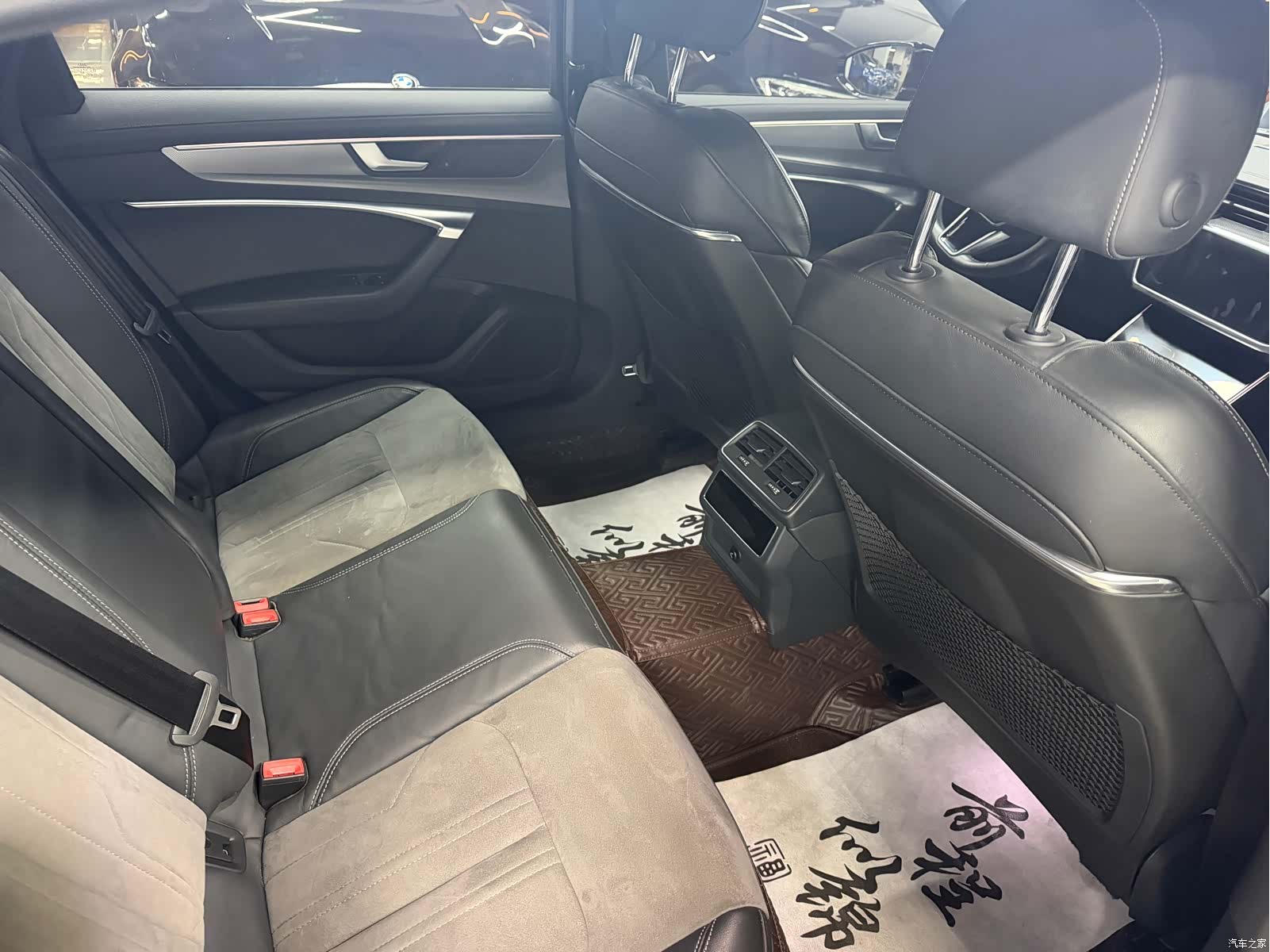 Audi A6L, 2020 7