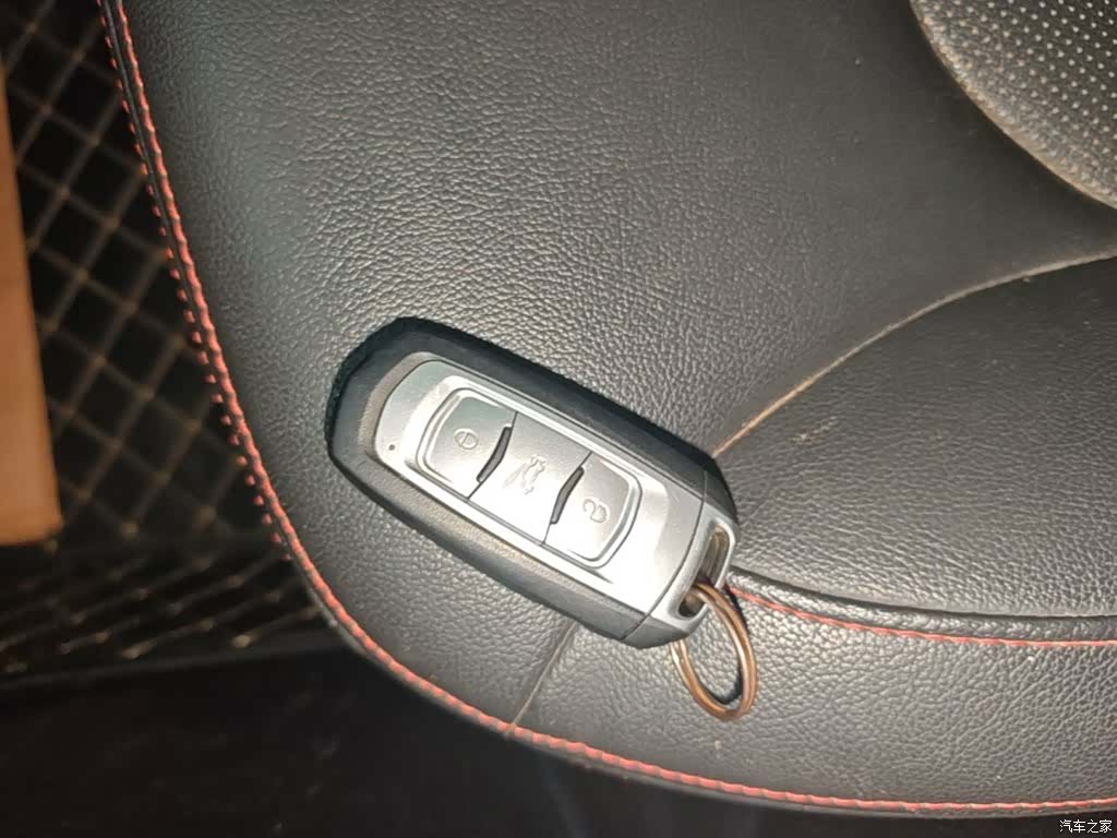 Geely Emgrand, 2015 9