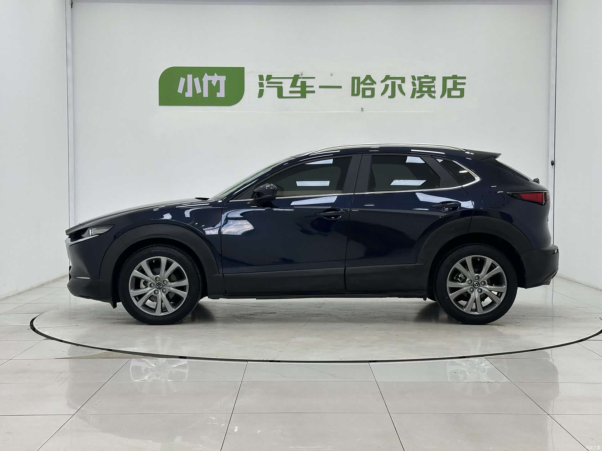 Mazda CX-30, 2021 все фото