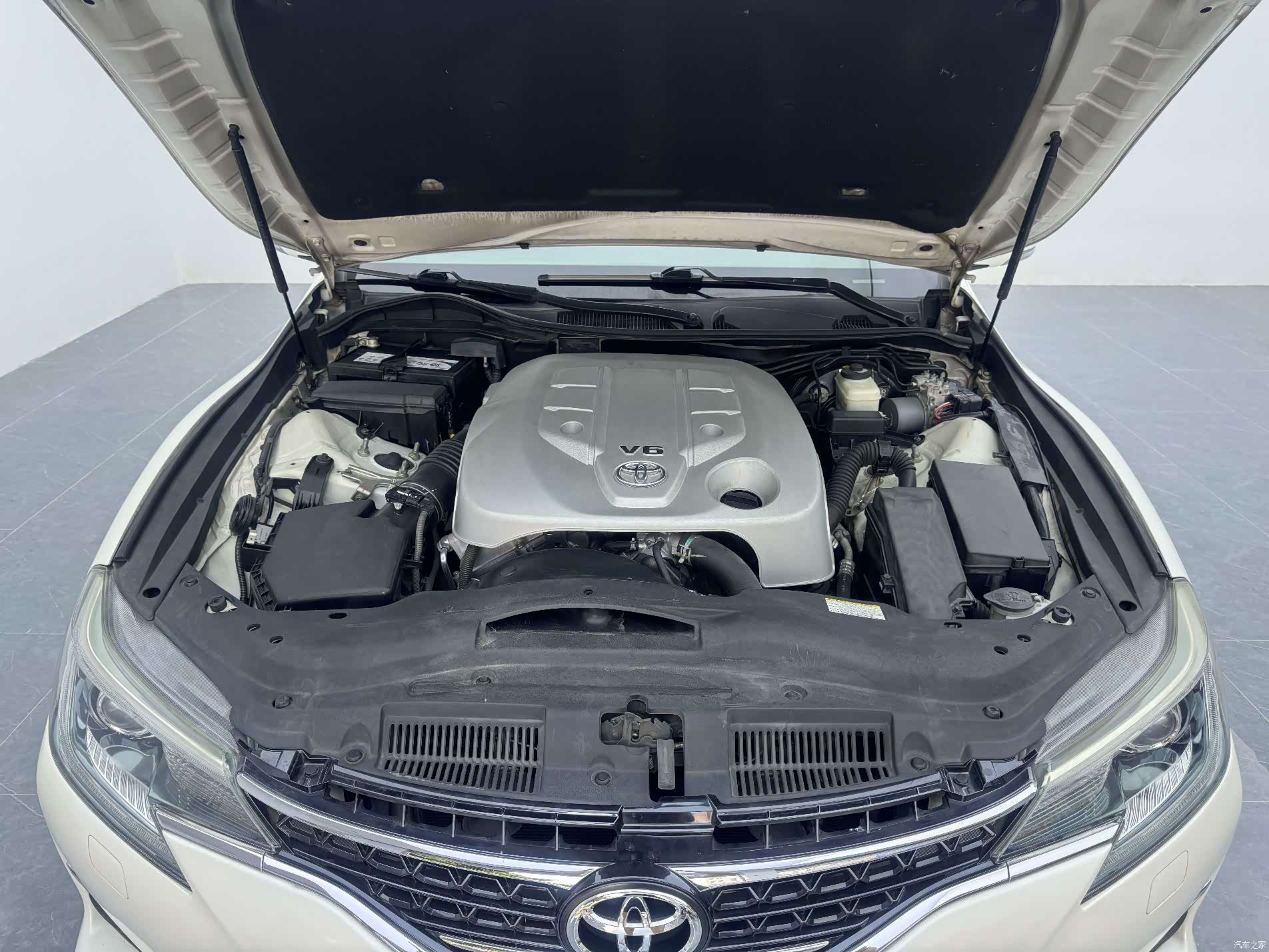 Toyota 2.5S, 2016 18