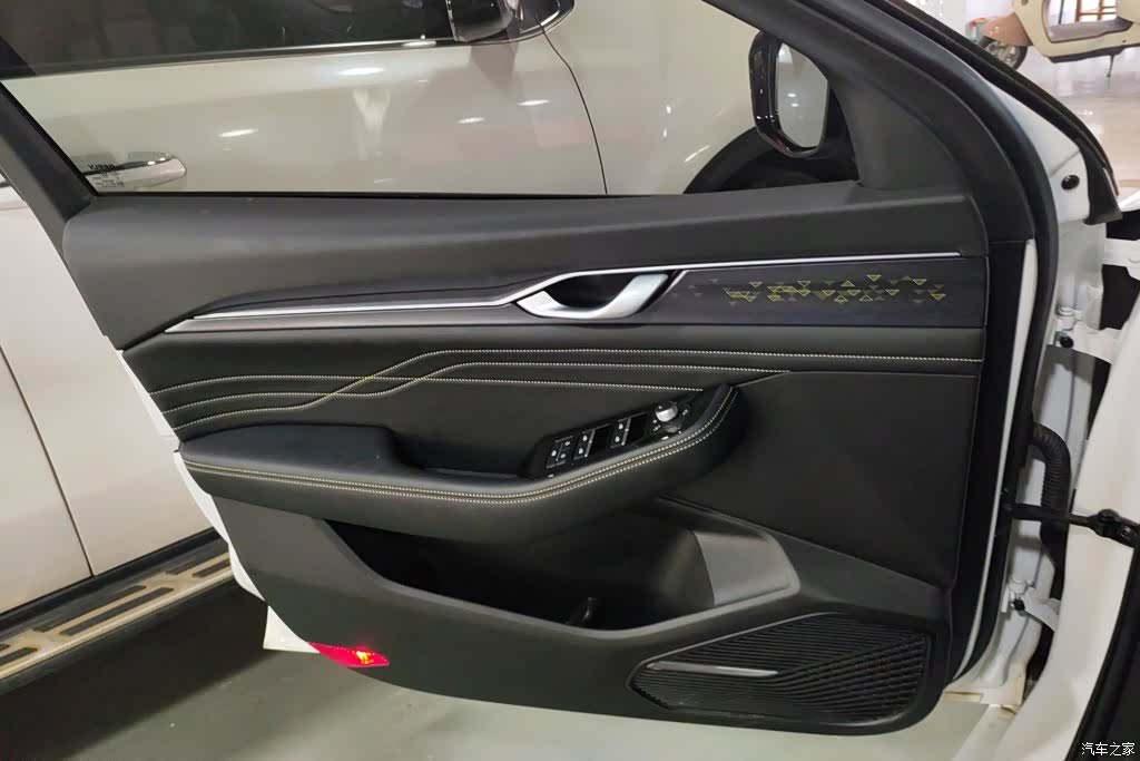 Geely Preface, 2023 7