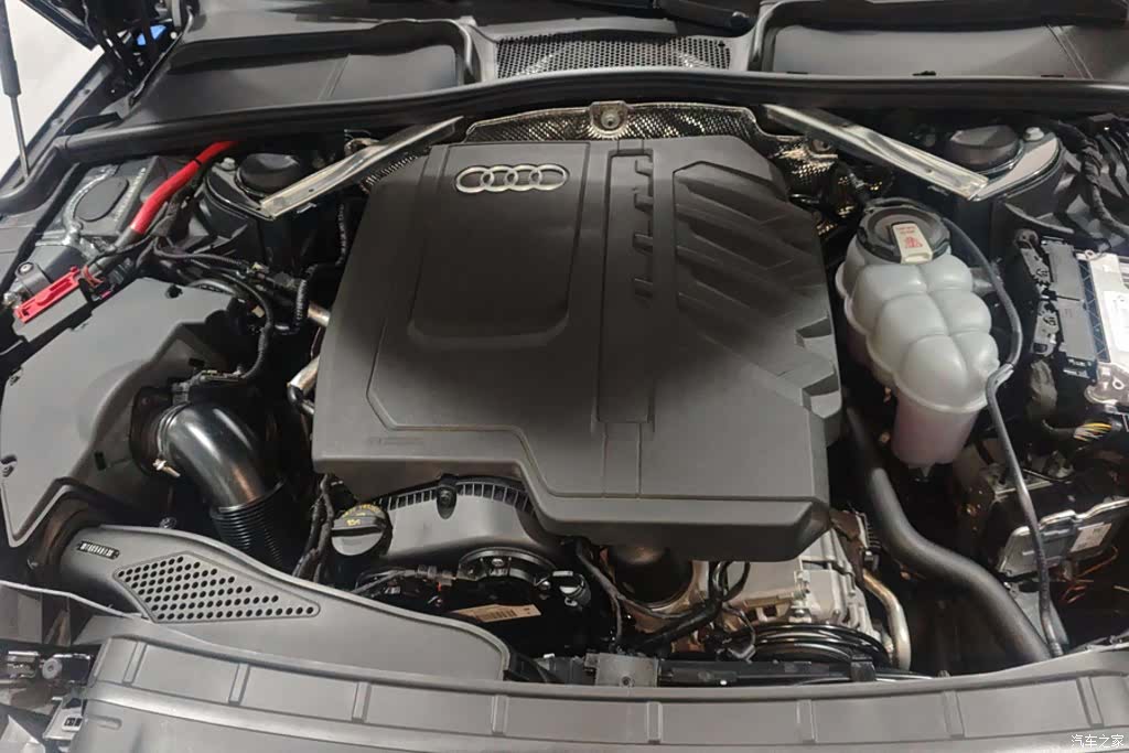 Audi A4L, 2024 10