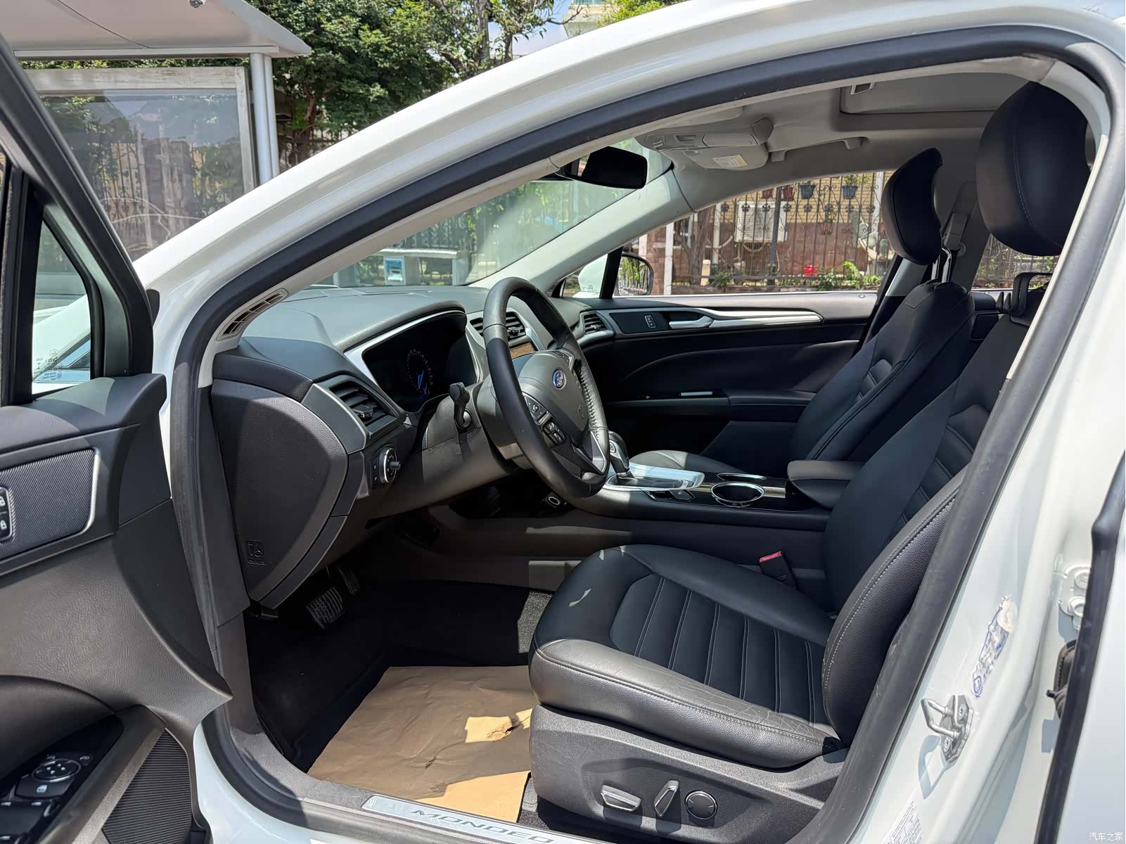 Ford Mondeo, 2016 4