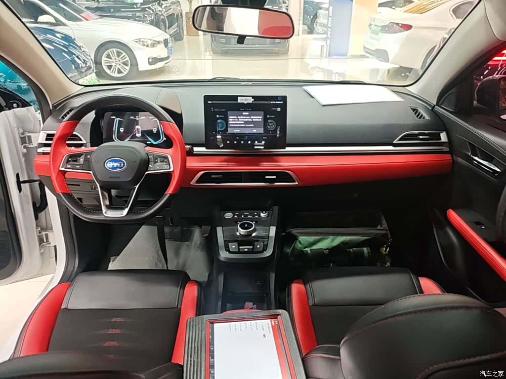 BYD E2, 2021 10