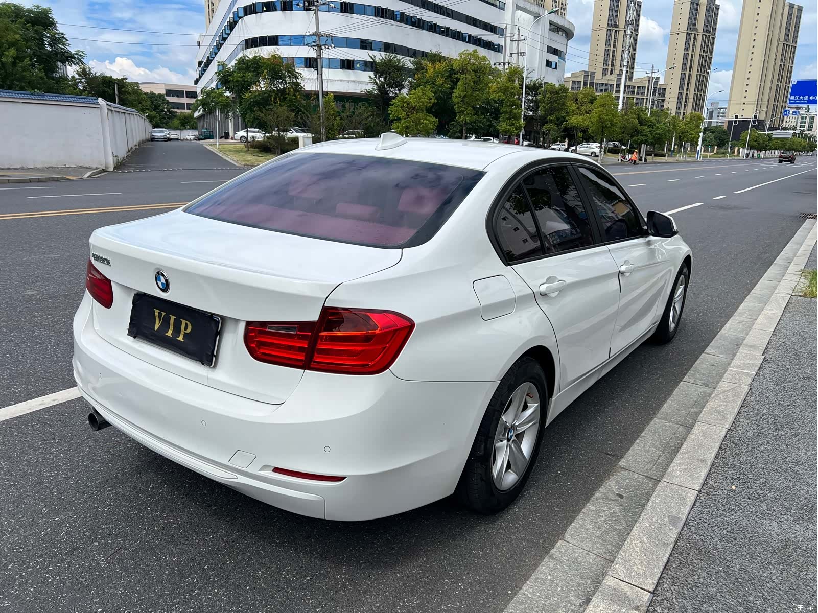 BMW 3 Series, 2014 16