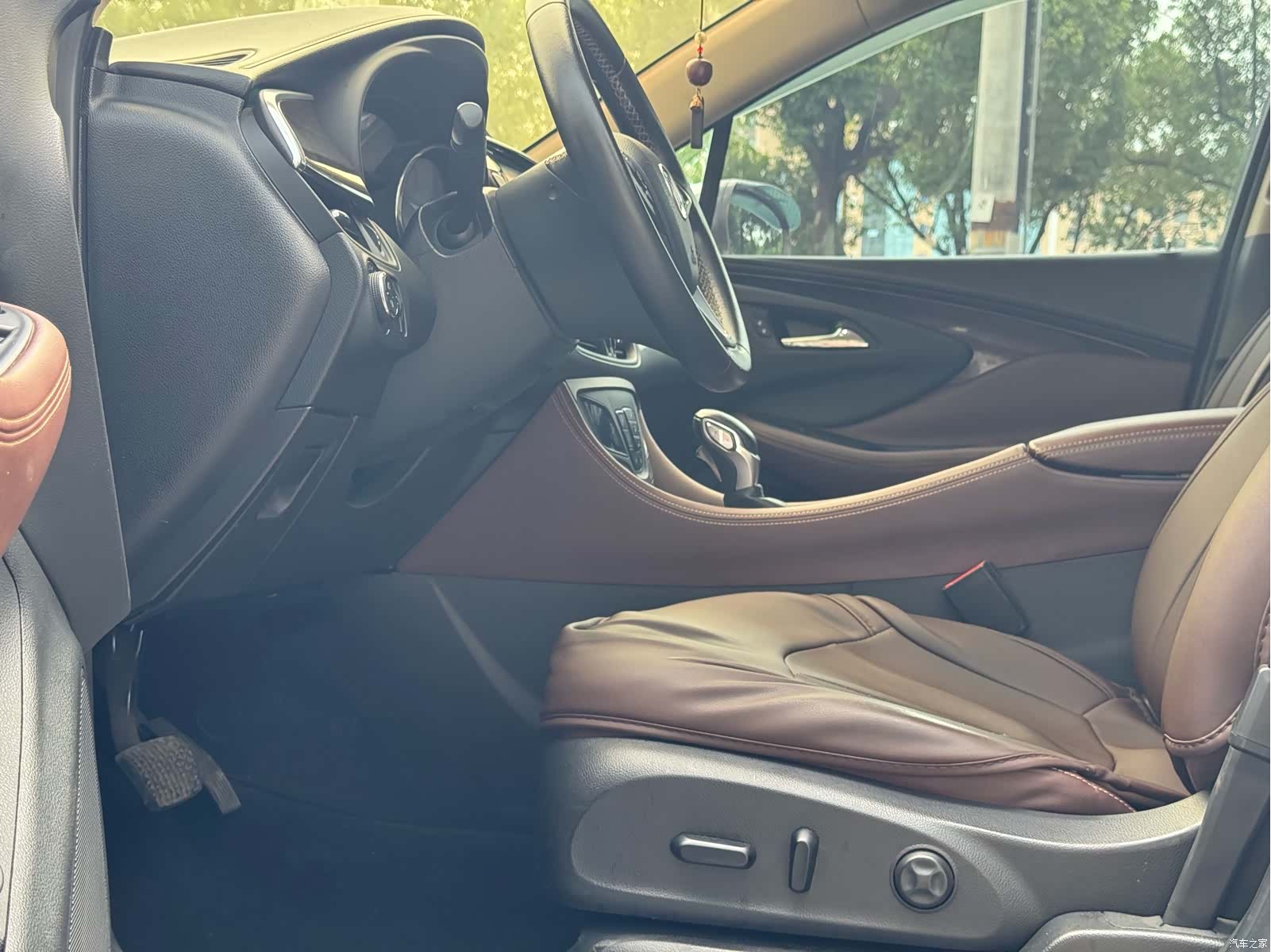 Buick Envision Plus, 2017 9