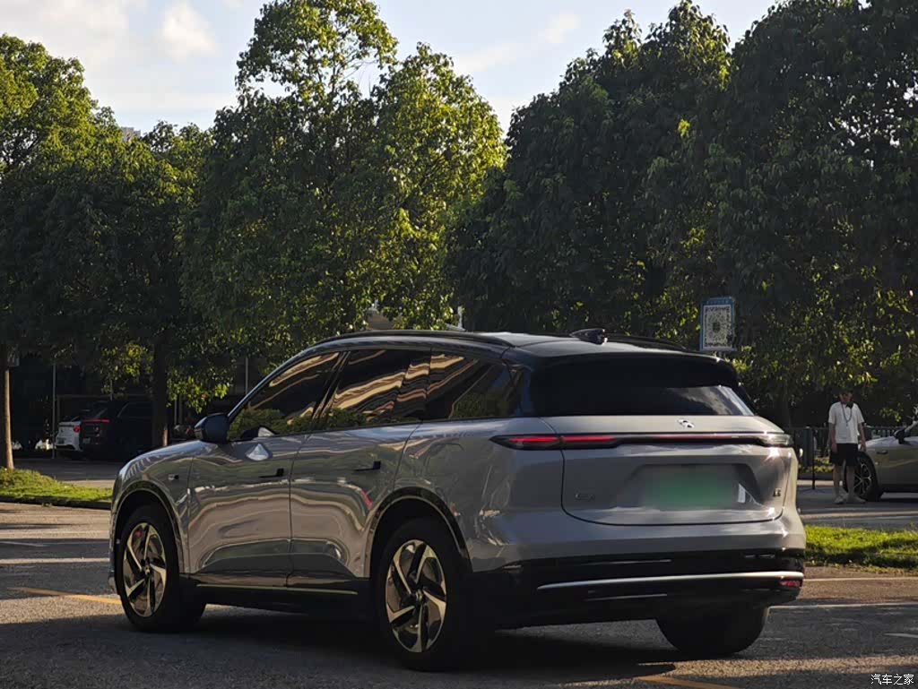 NIO ES6, 2025 22