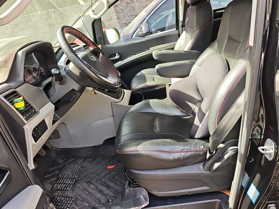 JAC Refine Ruifeng M4