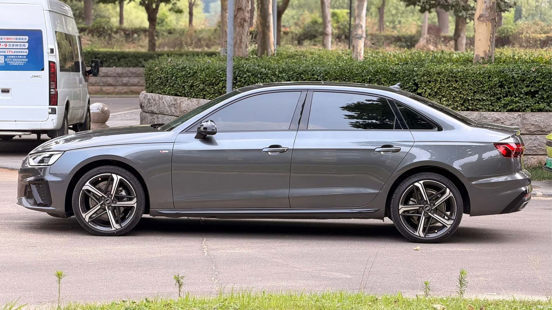 Audi A4L, 2024 4