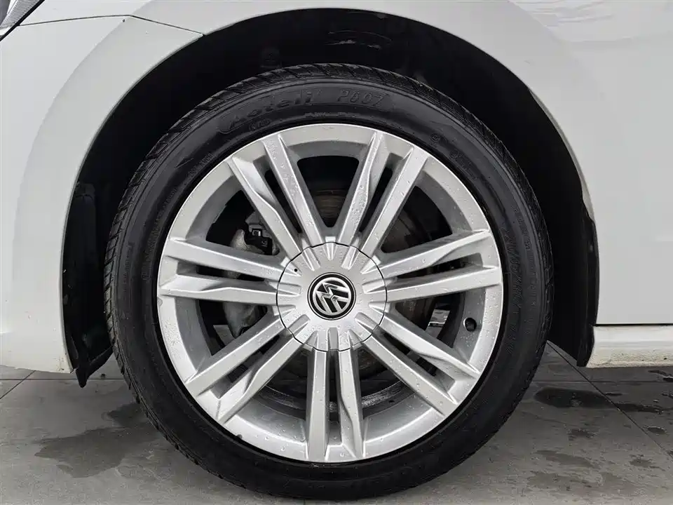 Volkswagen Golf*Jiayu