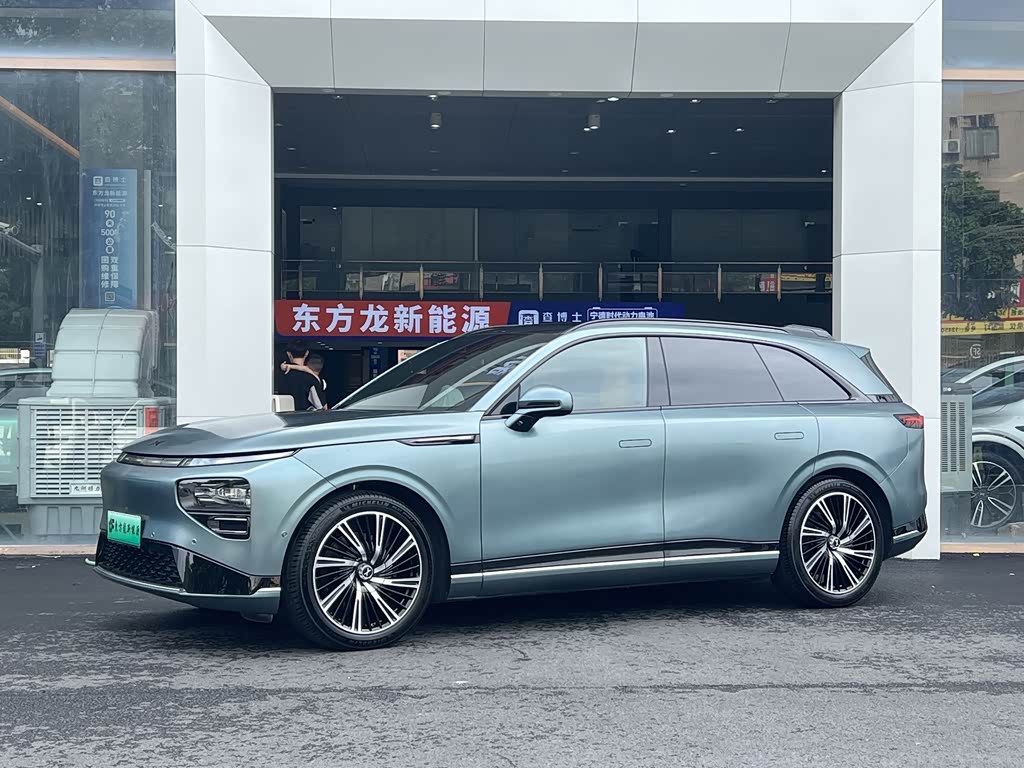 Xpeng G9