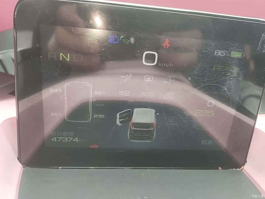 Wuling E200, 2019 12