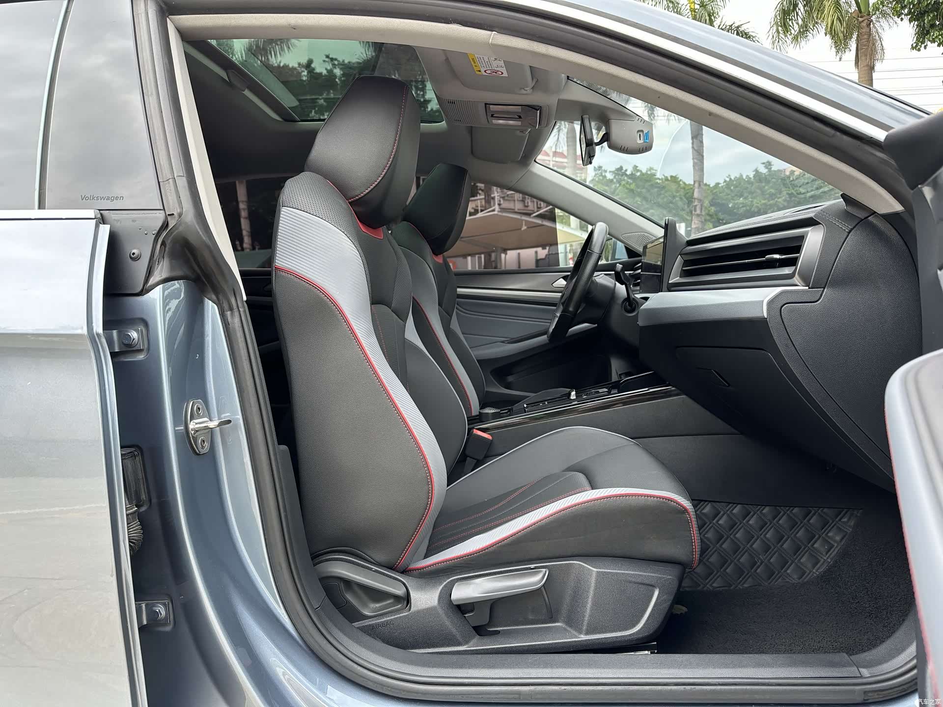 Volkswagen Lamando, 2023 13