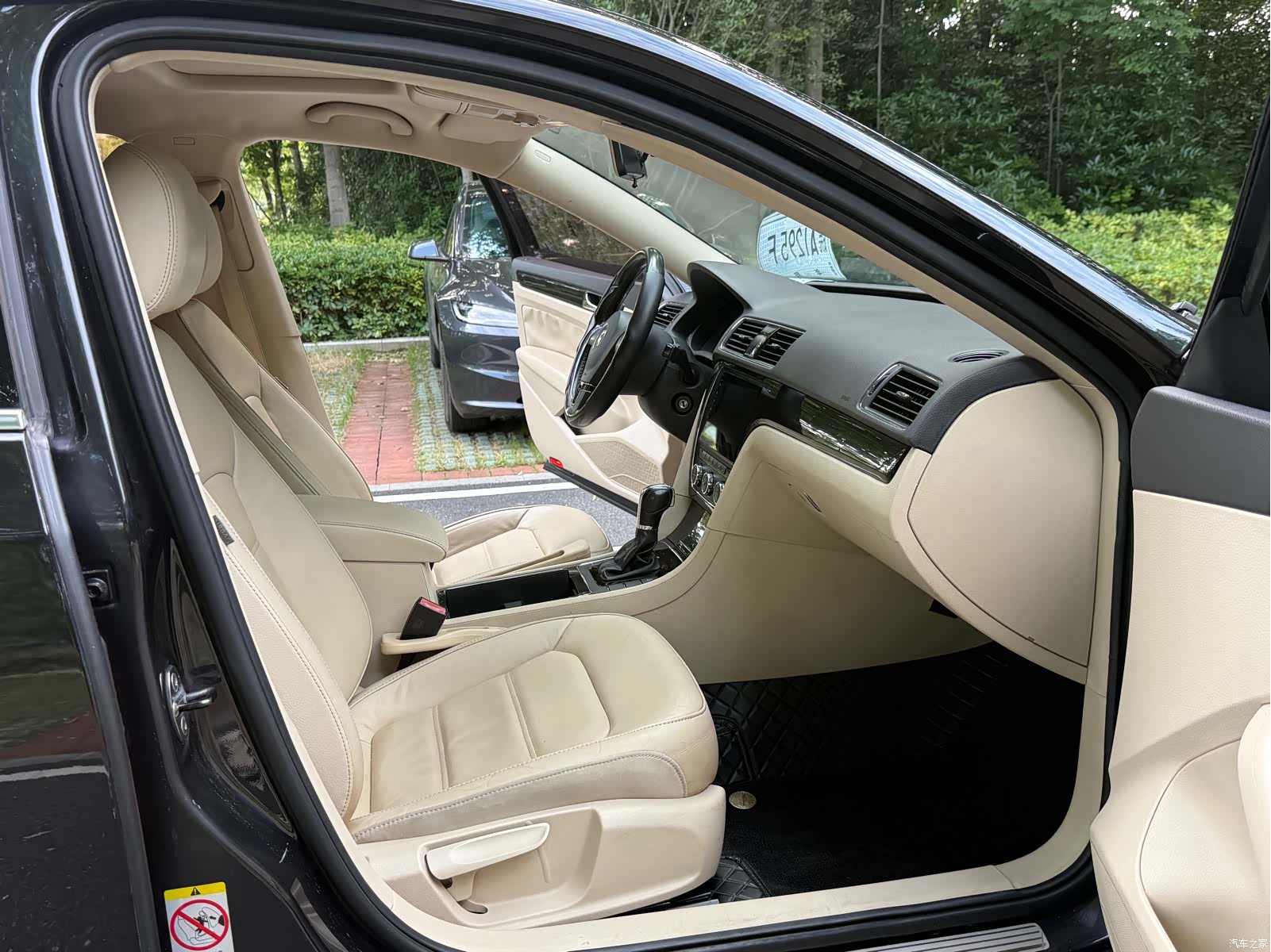 Volkswagen Passat, 2013 10