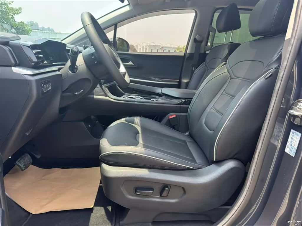 Hyundai Custo, 2025 3