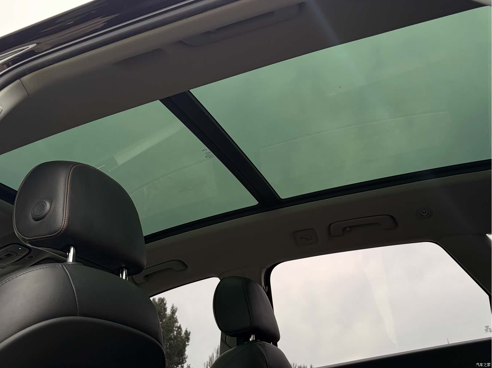 Audi Q5L, 2019 11