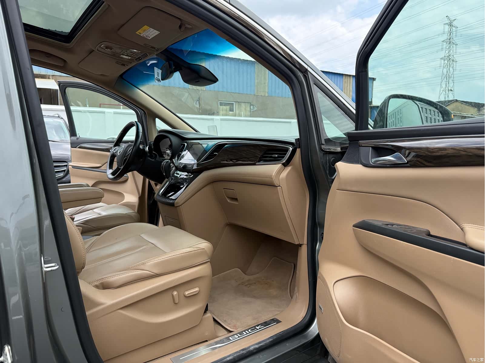 Buick GL8, 2017 18